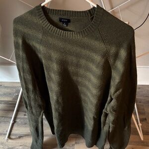 J. Crew Factory Men's Forest Green Crewneck Sweater